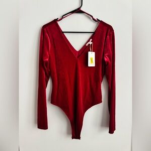 Gianni Bini Red Velvet Bodysuit | Long Sleeve V Neck Going Out Top Size L NWT